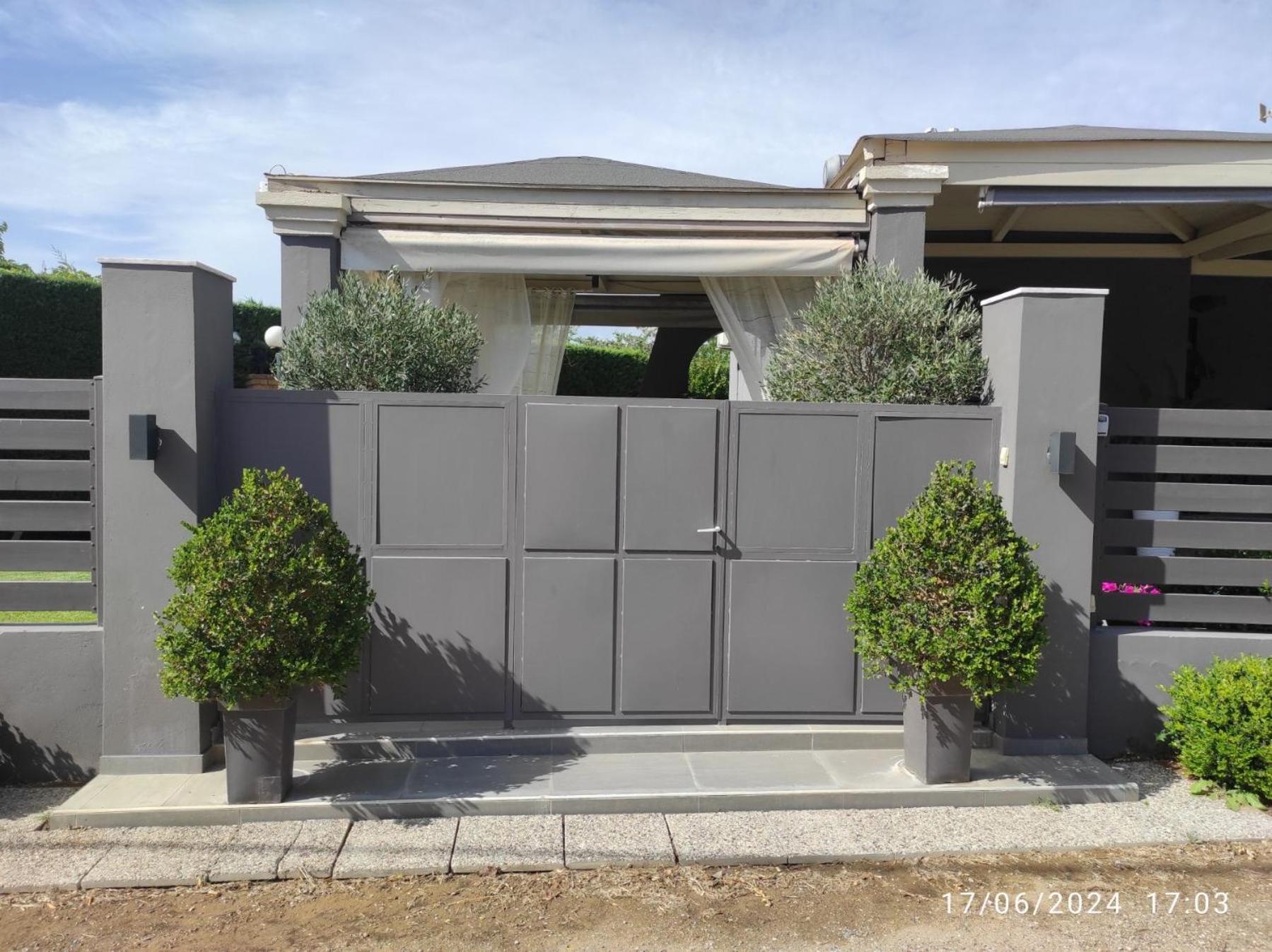 Peter'S Country House Katakolo Exterior foto